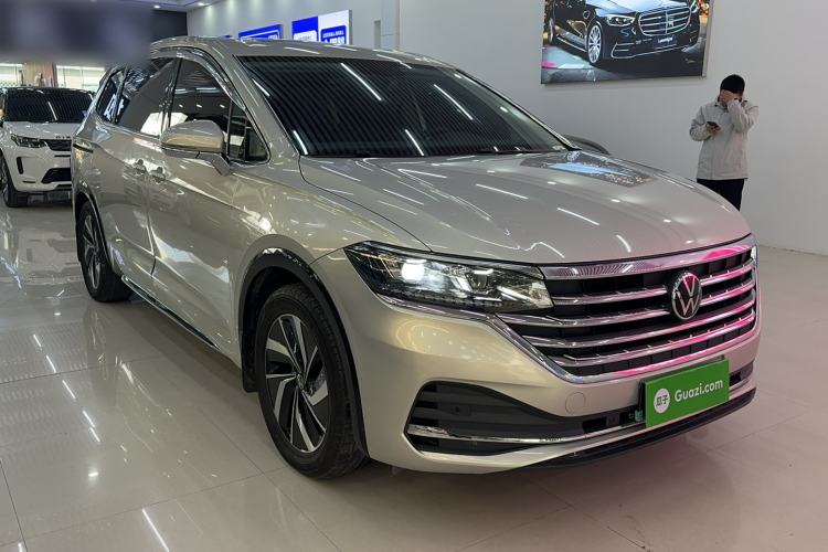 Used Volkswagen Viloran 2020 330TSI Luxury Edition Exterior 2