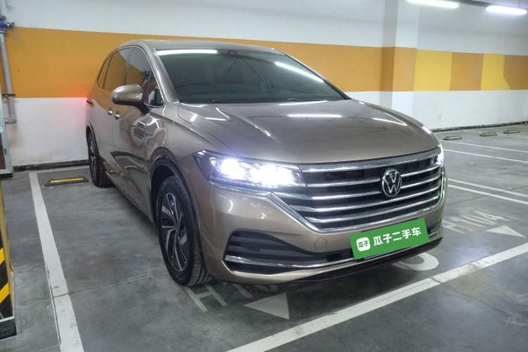Used Volkswagen Viloran 2020 330TSI Luxury Edition Exterior 2