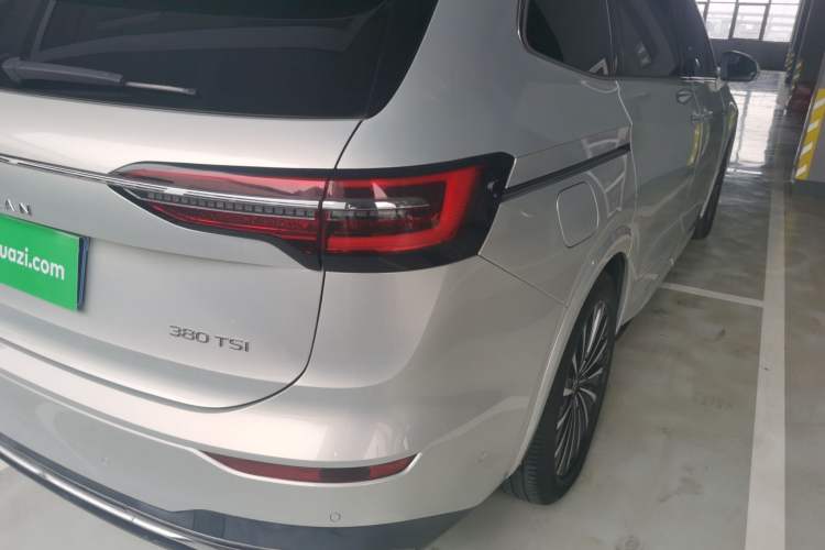 Used Volkswagen Viloran 2020 380TSI Flagship Edition Exterior 3