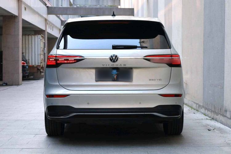 Used Volkswagen Viloran 2020 330TSI Luxury Edition Exterior 4