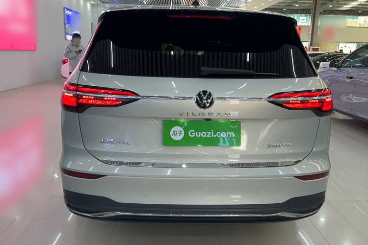 Used Volkswagen Viloran 2020 330TSI Luxury Edition Exterior 4