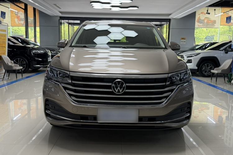 Used Volkswagen Viloran 2020 330TSI Luxury Edition Exterior 7