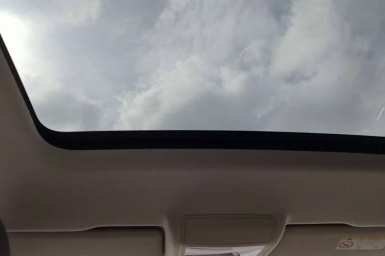 Used Volkswagen Viloran 2020 380TSI Prestige Edition Headliner
