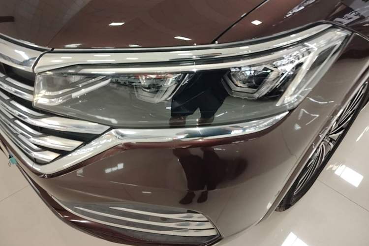 Used Volkswagen Viloran 2020 380TSI Prestige Edition Left Front Headlight