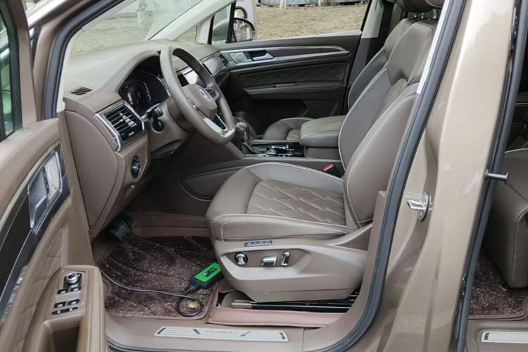 Used Volkswagen Viloran 2020 380TSI Prestige Edition Left Front Seat