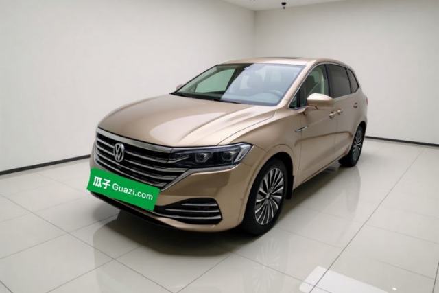 Ojetý Volkswagen Viloran 2020 380TSI Flagship Edition