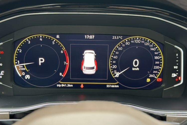 Used Volkswagen Viloran 2020 330TSI Luxury Edition Odometer Close Up