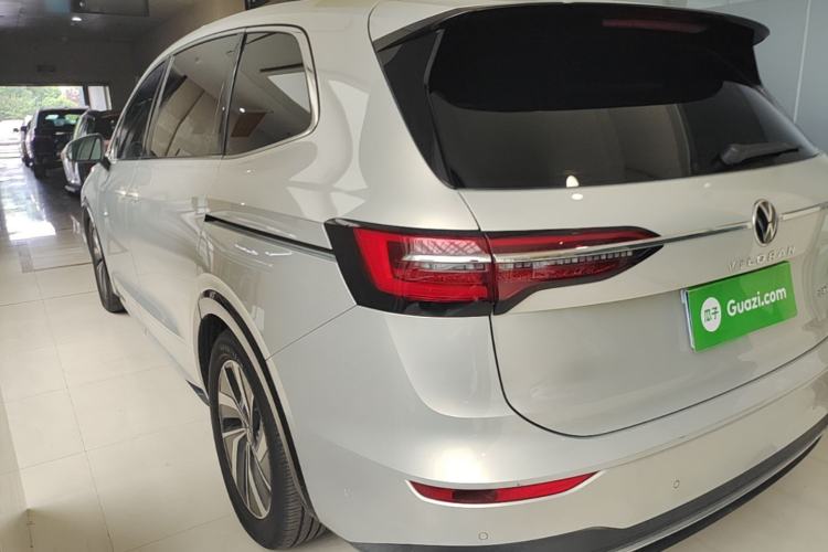 Used Volkswagen Viloran 2020 330TSI Luxury Edition Rear Left 45 Deg