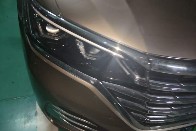 Used Volkswagen Viloran 2020 380TSI Prestige Edition Right Front Headlight