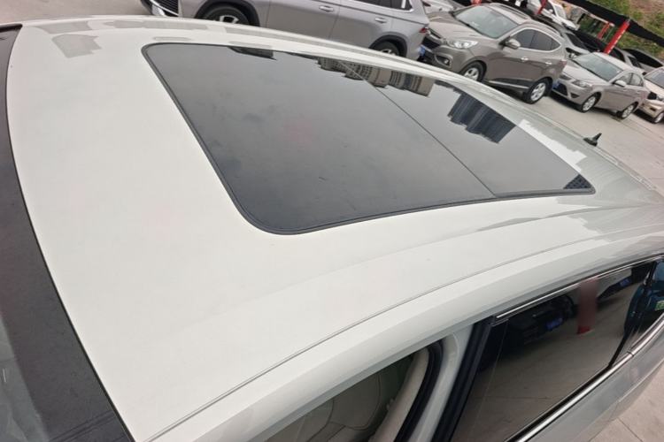 Used Volkswagen Viloran 2020 380TSI Prestige Edition Roof