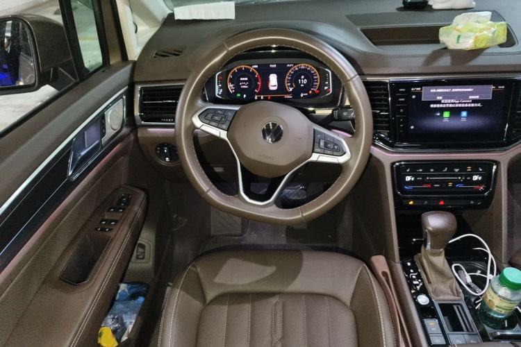 Used Volkswagen Viloran 2020 330TSI Luxury Edition Steering Wheel