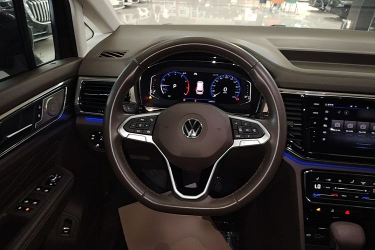 Used Volkswagen Viloran 2020 380TSI Prestige Edition Steering Wheel