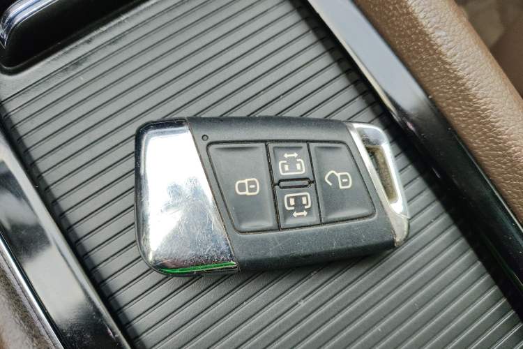 Used Volkswagen Viloran 2020 330TSI Luxury Edition Vehicle Key