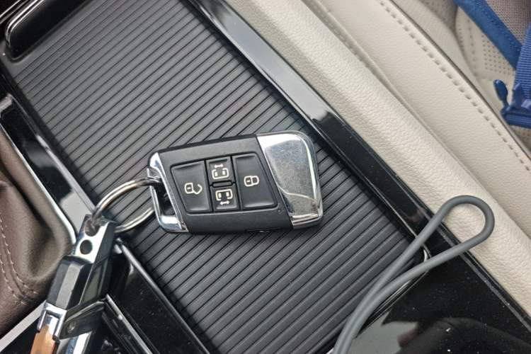 Used Volkswagen Viloran 2020 380TSI Prestige Edition Vehicle Key