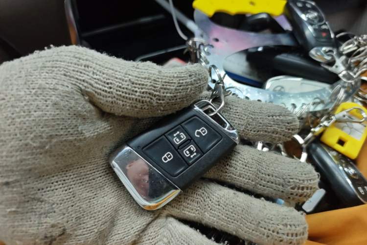Used Volkswagen Viloran 2020 330TSI Luxury Edition Vehicle Key