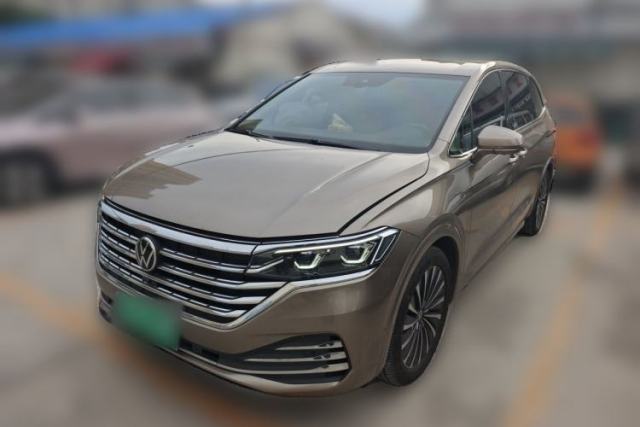 Ojetý Volkswagen Viloran 2020 380TSI Prestige Edition