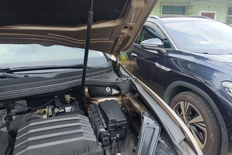 Used Volkswagen Viloran 2020 380TSI Prestige Edition Engine Bay Left