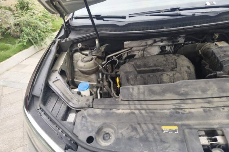 Used Volkswagen Viloran 2020 380TSI Flagship Edition Engine Bay Right