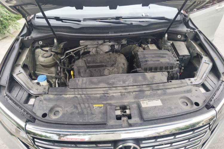 Used Volkswagen Viloran 2020 380TSI Flagship Edition Engine Bay