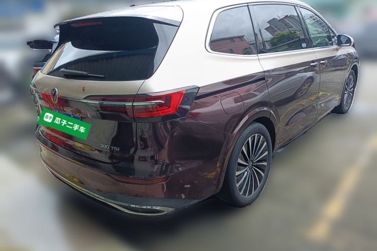 Used Volkswagen Viloran 2020 380TSI Prestige Edition Rear Right 45 Deg