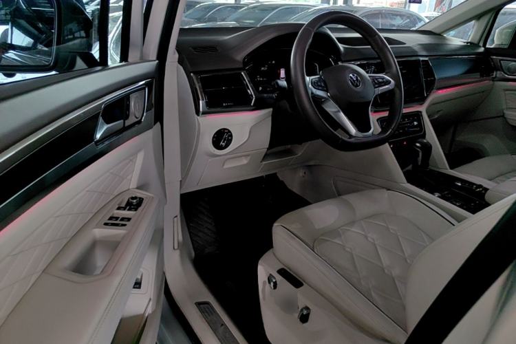 Used Volkswagen Viloran 2020 380TSI Prestige Edition Driver Seat