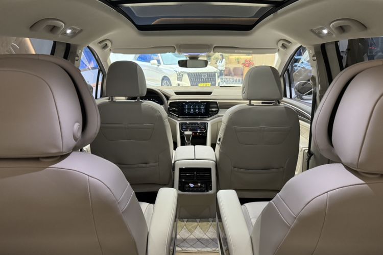 Used Volkswagen Viloran 2020 380TSI Flagship Edition Interior 15