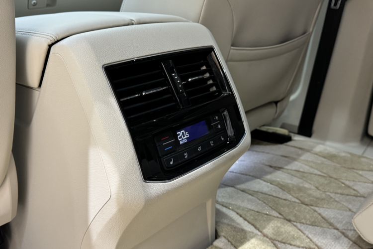 Used Volkswagen Viloran 2020 380TSI Flagship Edition Interior 5