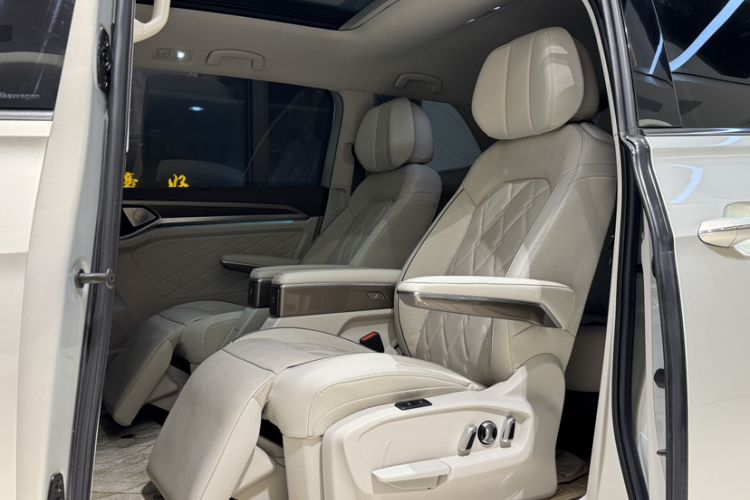 Used Volkswagen Viloran 2020 380TSI Flagship Edition Interior 7