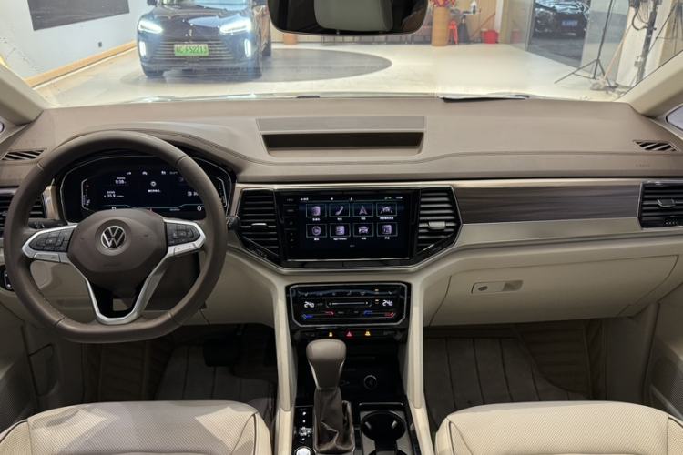 Used Volkswagen Viloran 2020 380TSI Flagship Edition Interior 8