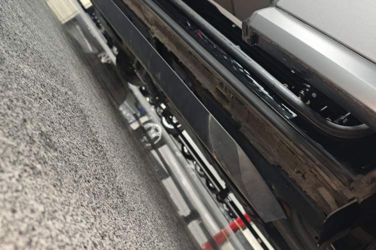 Used Volkswagen Viloran 2020 380TSI Flagship Edition Left Side Sill