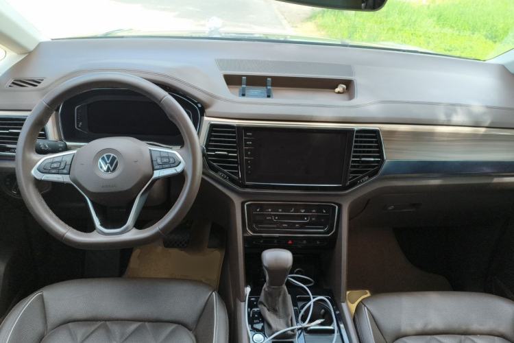 Used Volkswagen Viloran 2020 380TSI Flagship Edition Center Console