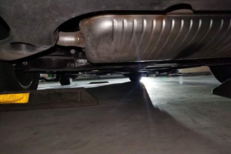 Used Volkswagen Viloran 2020 380TSI Prestige Edition Chassis Rear Left