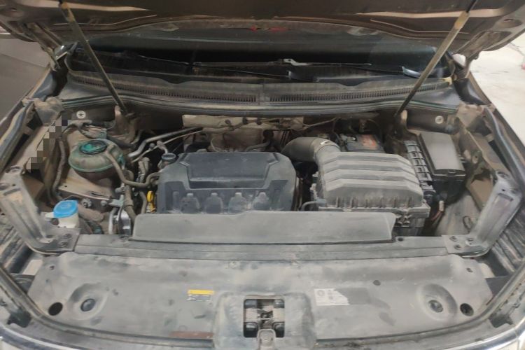 Used Volkswagen Viloran 2020 380TSI Prestige Edition Engine Bay