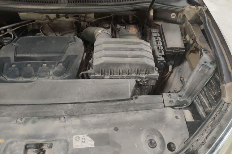Used Volkswagen Viloran 2020 380TSI Prestige Edition Engine Bay Left