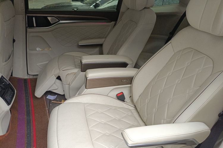 Used Volkswagen Viloran 2020 380TSI Prestige Edition Left Rear Seat