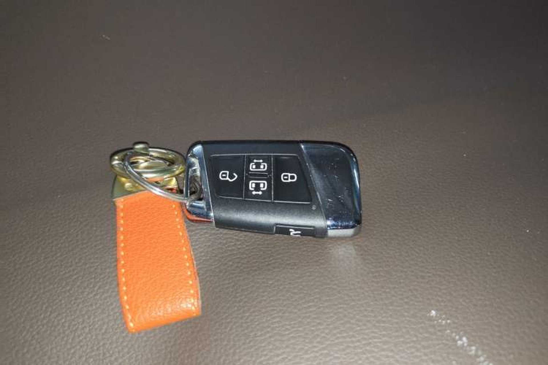 Used Volkswagen Viloran 2020 330TSI Luxury Edition Vehicle Key