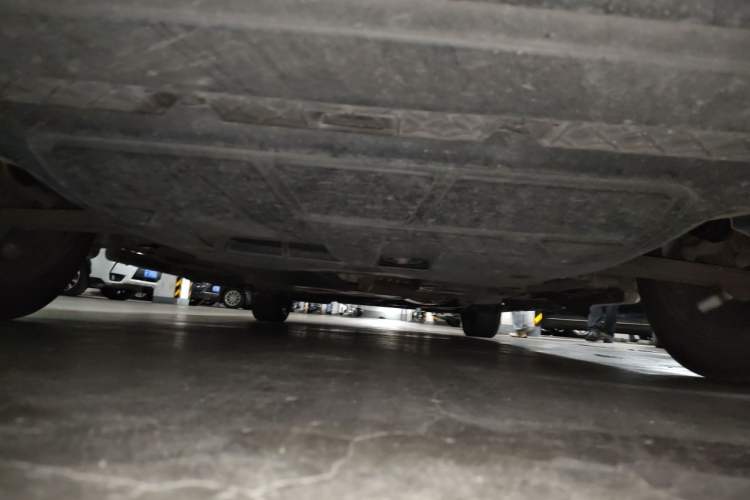 Used Volkswagen Viloran 2020 330TSI Luxury Edition Chassis Front