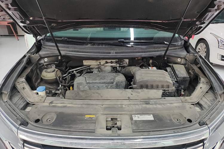Used Volkswagen Viloran 2020 380TSI Prestige Edition Engine Bay