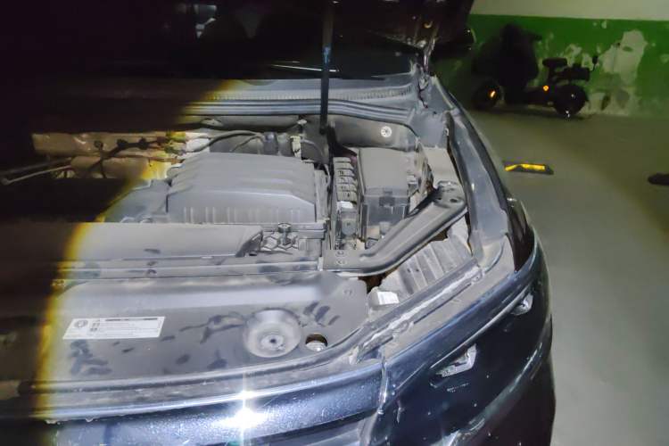 Used Volkswagen Viloran 2020 380TSI Flagship Edition Engine Bay Left