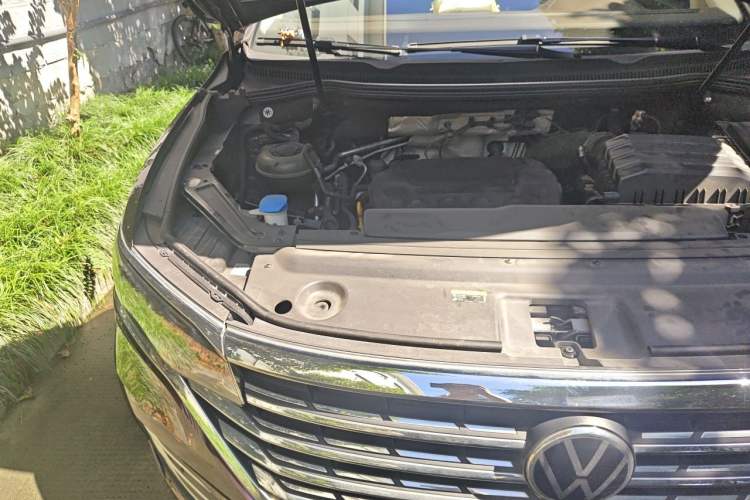 Used Volkswagen Viloran 2020 380TSI Flagship Edition Engine Bay Right
