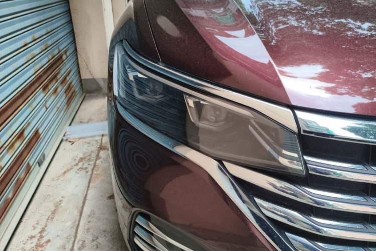 Used Volkswagen Viloran 2020 380TSI Prestige Edition Right Front Headlight