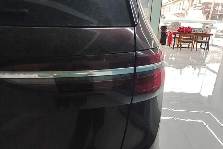 Used Volkswagen Viloran 2020 380TSI Prestige Edition Right Rear Taillight