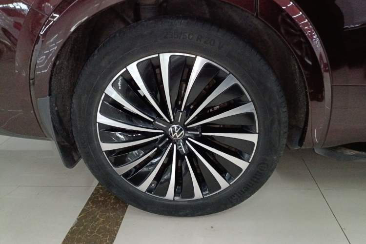 Used Volkswagen Viloran 2020 380TSI Flagship Edition Right Rear Wheel Hub