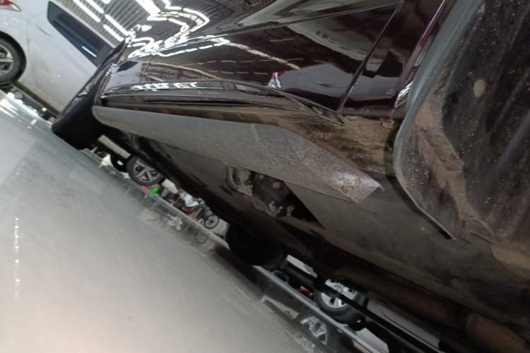 Used Volkswagen Viloran 2020 380TSI Flagship Edition Right Side Sill
