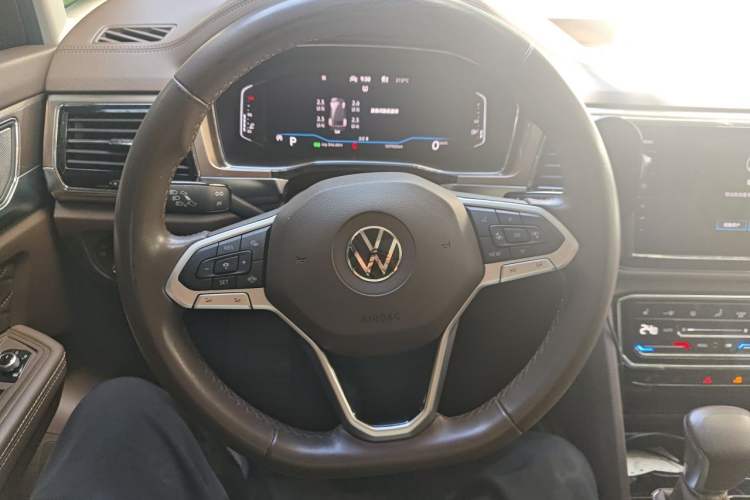 Used Volkswagen Viloran 2020 380TSI Flagship Edition Steering Wheel
