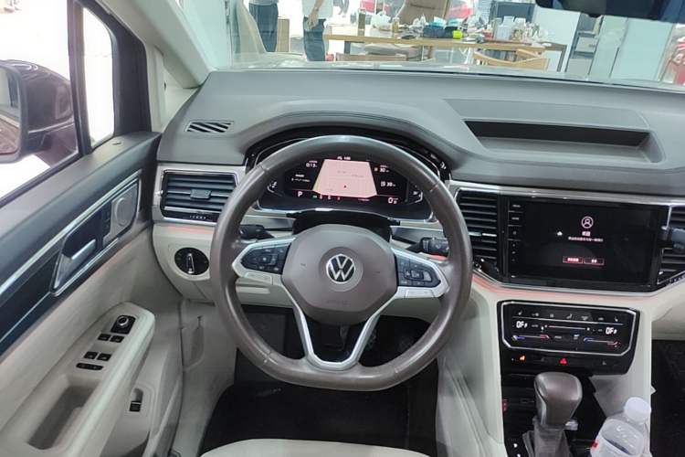 Used Volkswagen Viloran 2020 380TSI Prestige Edition Steering Wheel