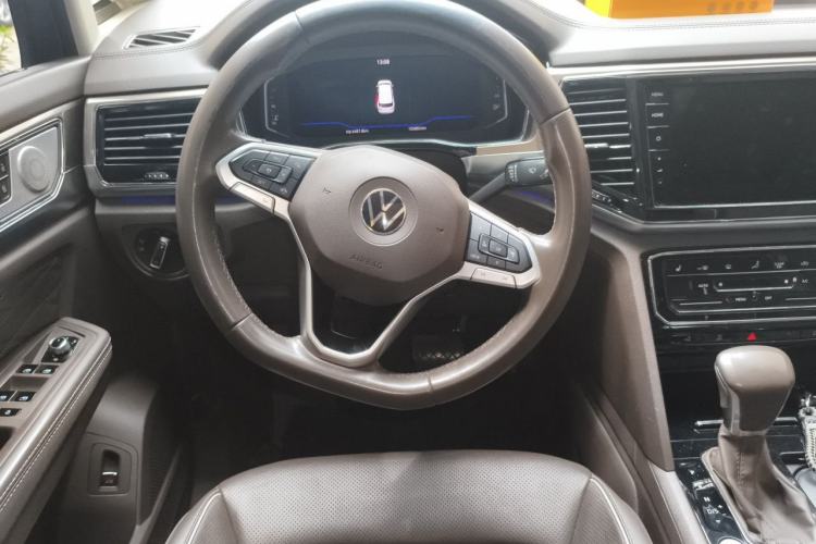 Used Volkswagen Viloran 2020 380TSI Prestige Edition Steering Wheel