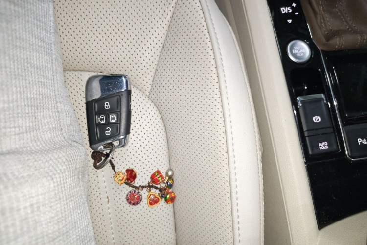 Used Volkswagen Viloran 2020 330TSI Luxury Edition Vehicle Key