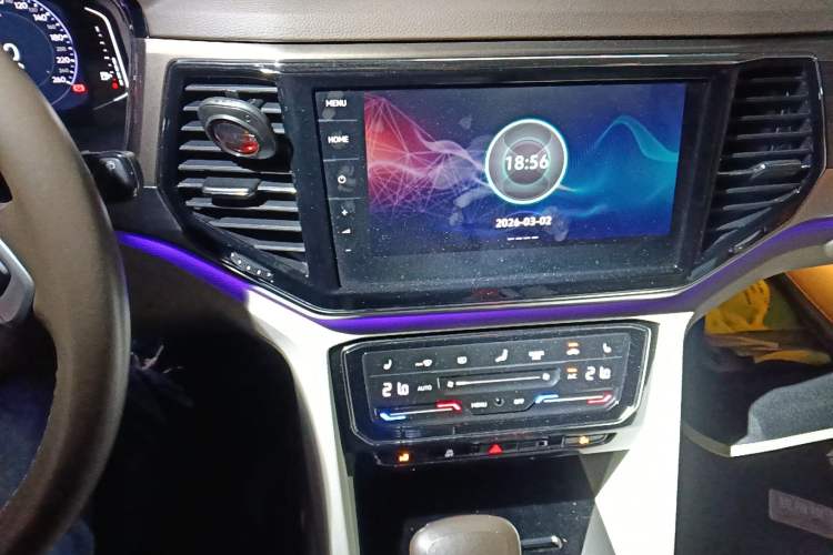 Used Volkswagen Viloran 2020 380TSI Prestige Edition Audio And AC Panel