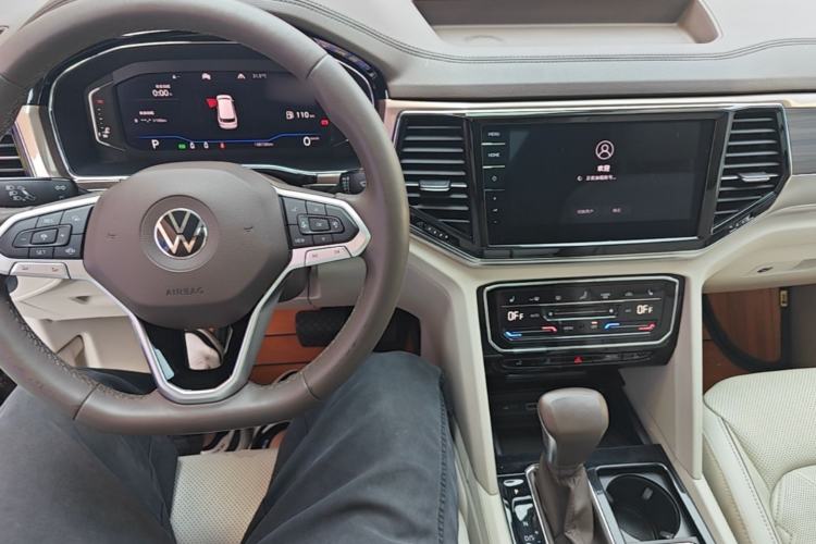 Used Volkswagen Viloran 2020 380TSI Flagship Edition Center Console